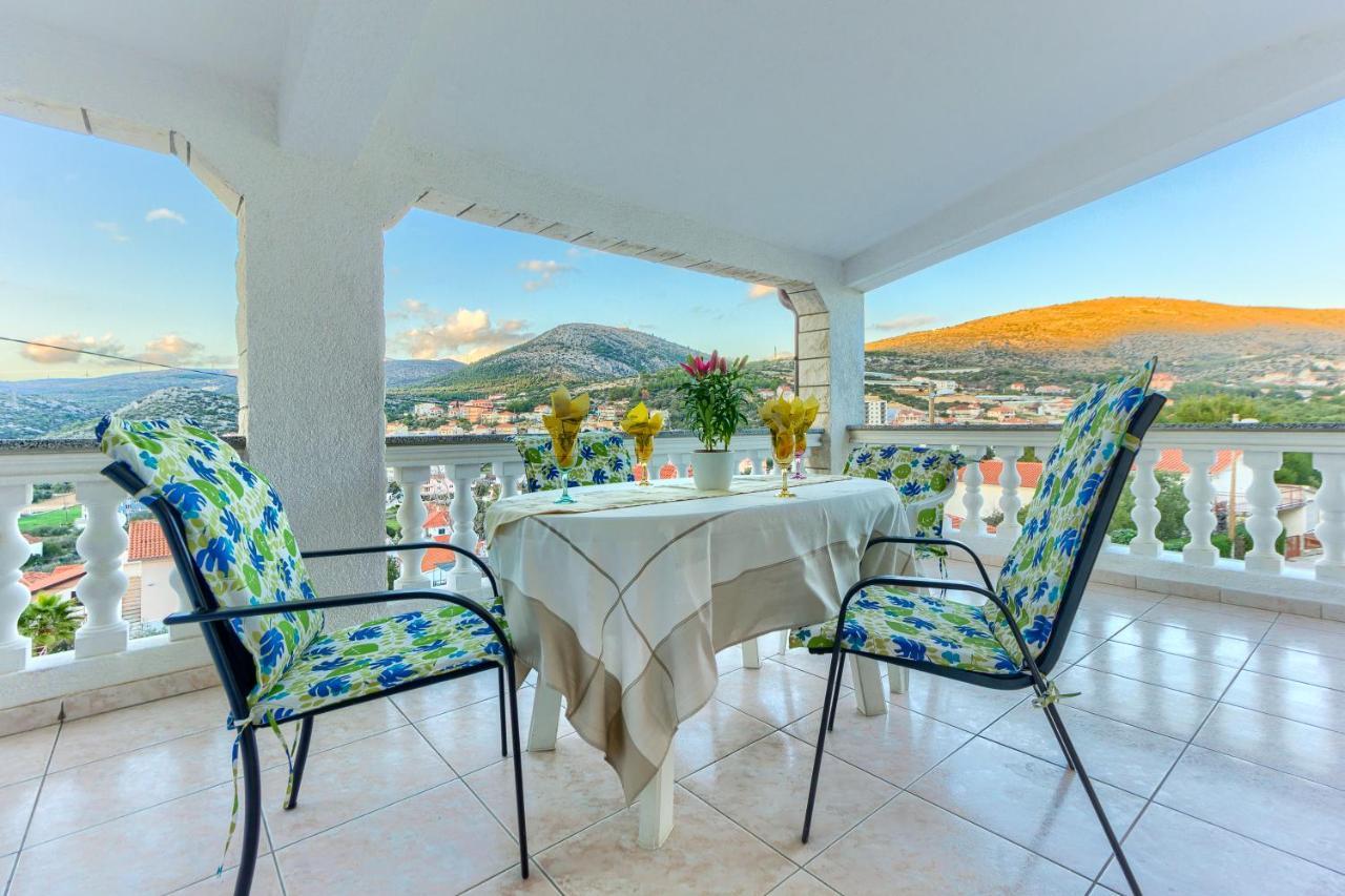 Villa Vittorio Seget Vranjica Exterior foto